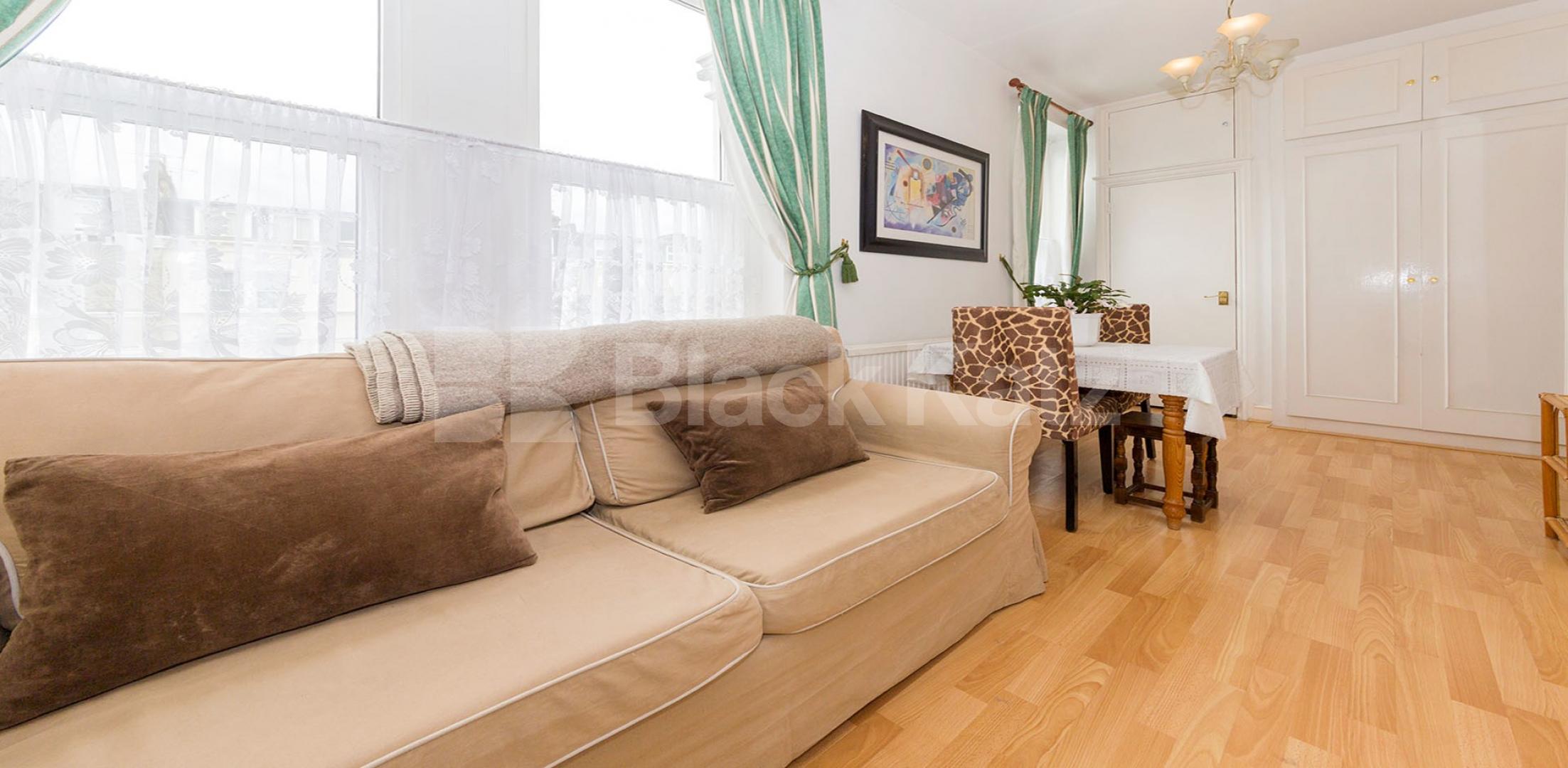 			UNDER OFFER , Studio Apartment, 1 bath, 1 reception Flat			 Sinclair Road, SHEPHERDS BUSH